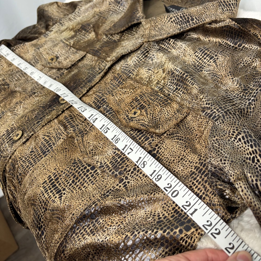 Carole Little Women Metallic Snakeskin Print Button Front Trucker Jacket Gold 12 - Picture 4 of 7